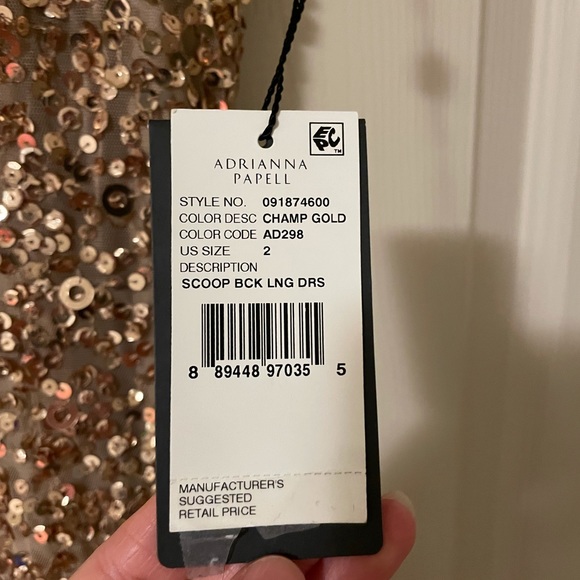 Adrianna Papell Women's Short-Sleeve All Over Sequin Gown - Picture 5 of 5